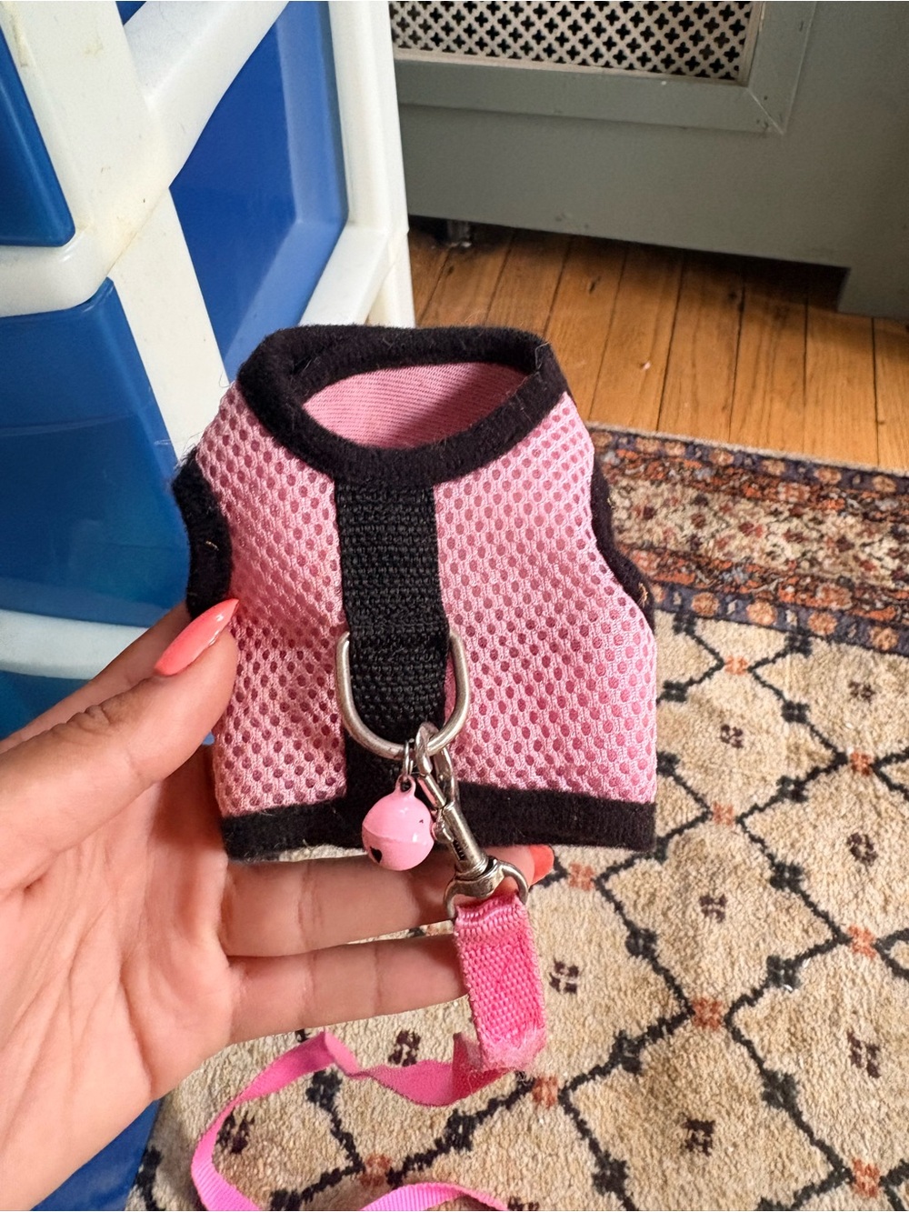 FERRET HARNESS SMALL Pink Mesh Small Pet Harness with Bell and Leash
